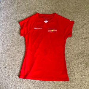 Red tennis champion shirt